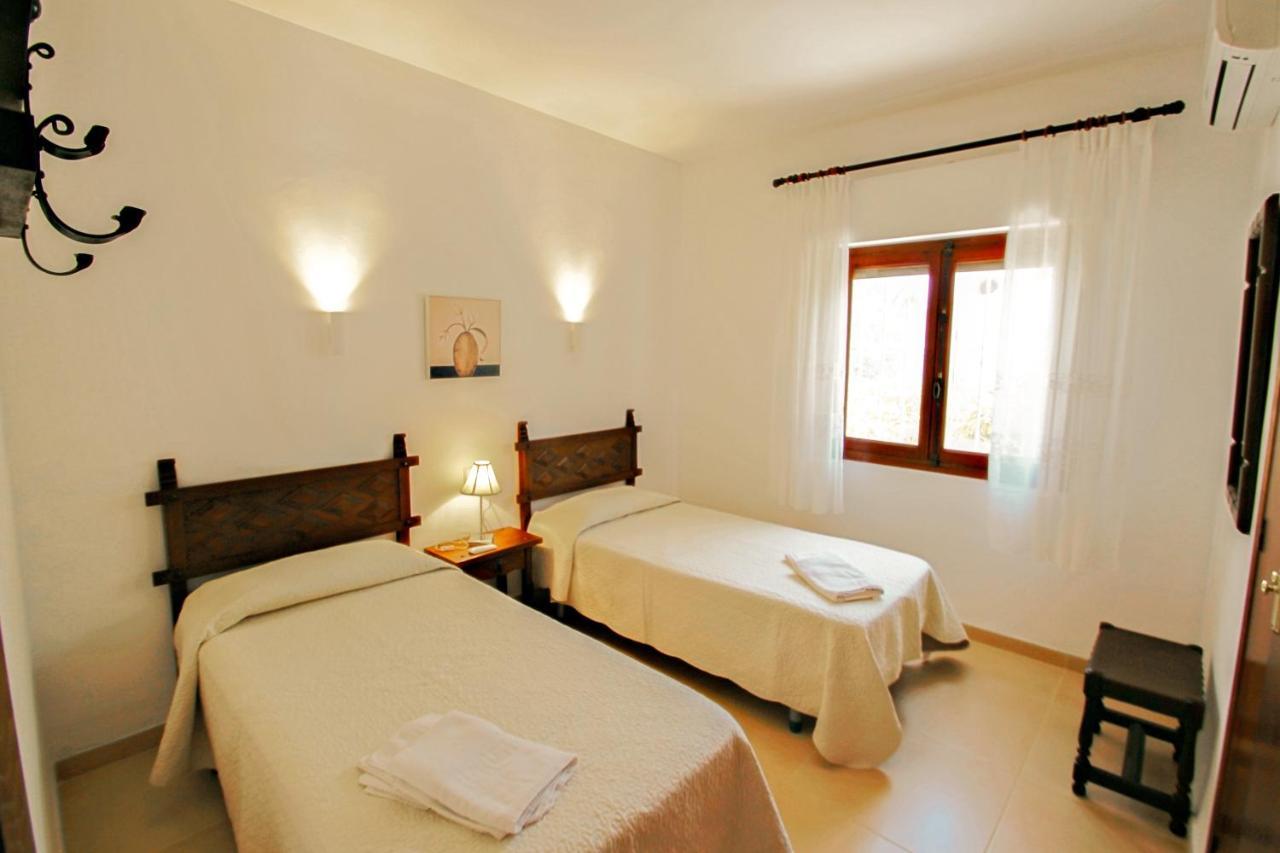 Tere - Holiday Home With Private Swimming Pool In กัลเป ภายนอก รูปภาพ